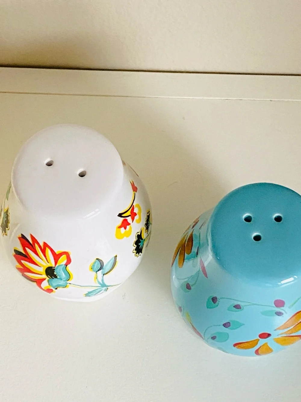 Pioneer Woman Flea Market Floral Salt and Pepper Shaker Set Turquoise Stoneware